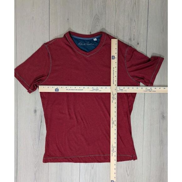 Men's Robert Graham Collectors Classic Fit Dark Red V-Neck T-Shirt Size L - Picture 7 of 7